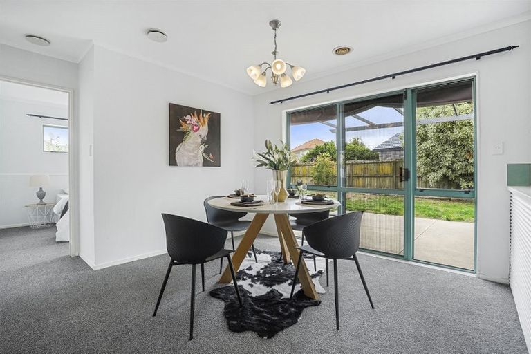 Photo of property in 12 Halcione Close, Flagstaff, Hamilton, 3210