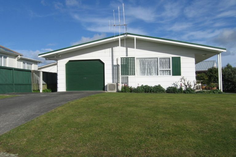 Photo of property in 2a Collins Crescent, Feilding, 4702