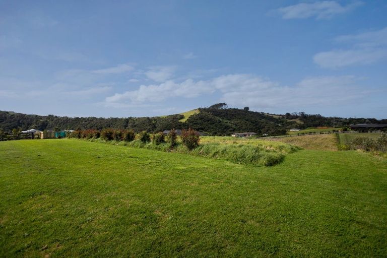 Photo of property in 6 Fernbird Grove, Kerikeri, 0294