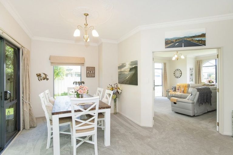 Photo of property in 98 Potae Avenue, Lytton West, Gisborne, 4010