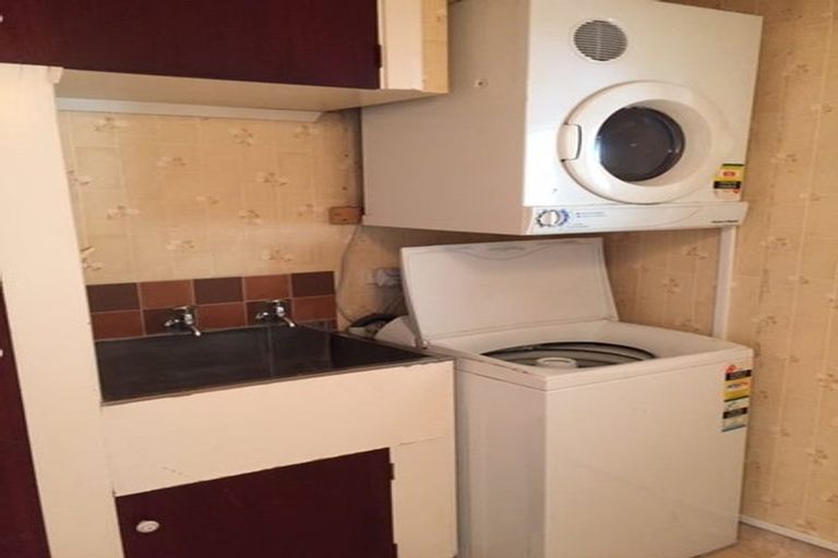 Photo of property in 87 Majoribanks Street, Mount Victoria, Wellington, 6011