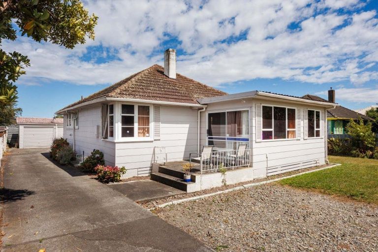 Photo of property in 48 Tweed Street, Roslyn, Palmerston North, 4414