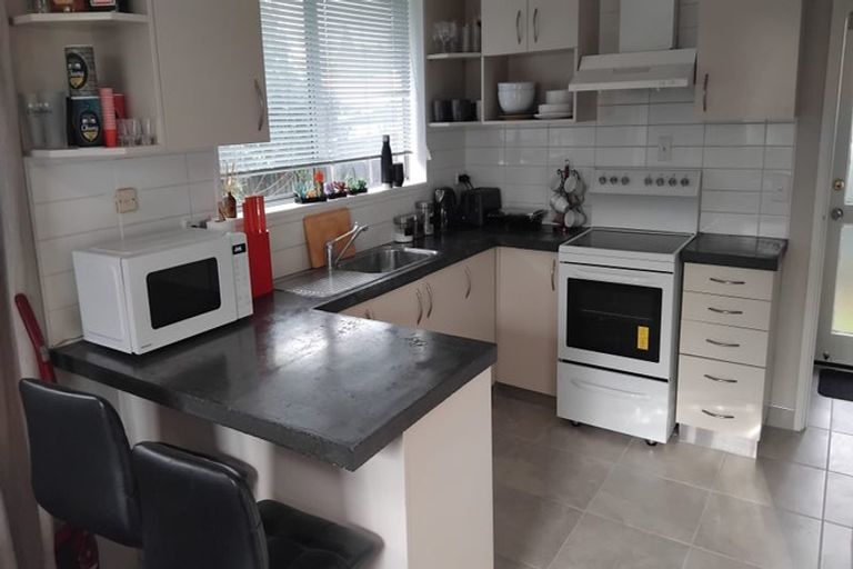 Photo of property in 2/442c Mairehau Road, Parklands, Christchurch, 8083