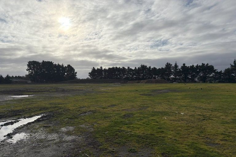 Photo of property in 588 Pound Road, Yaldhurst, Christchurch, 7676