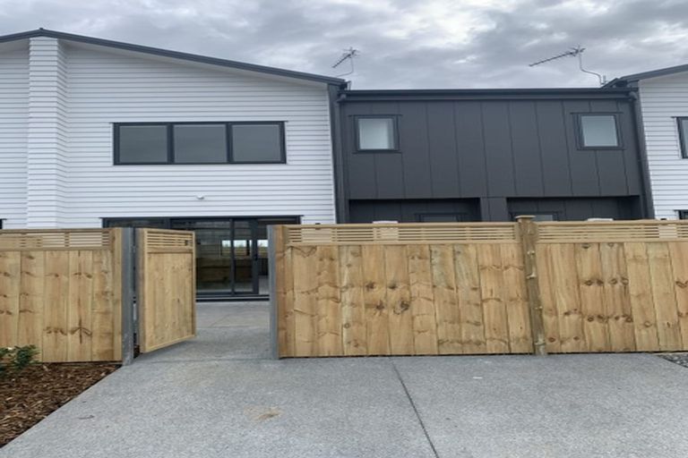 Photo of property in 1b Falabella Lane, Karaka, Papakura, 2113