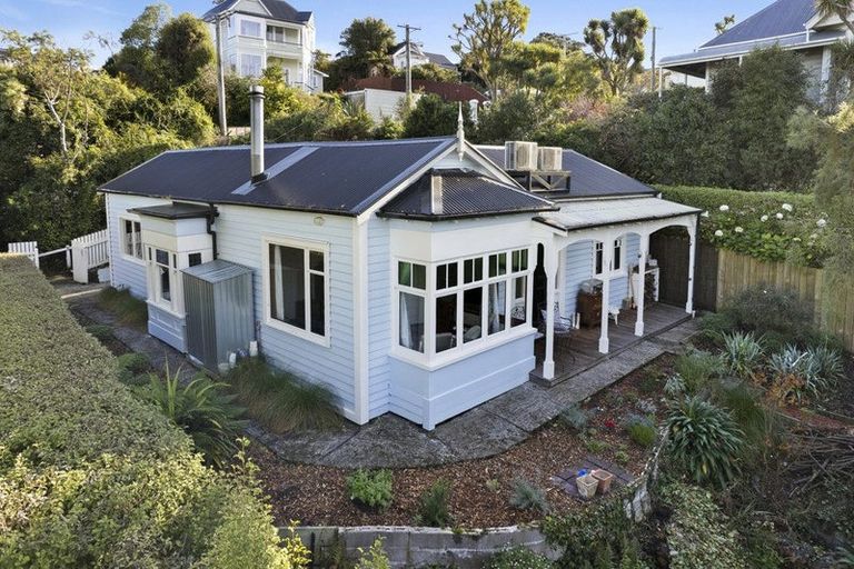 Photo of property in 27 Bruce Street, Roslyn, Dunedin, 9011