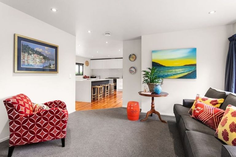 Photo of property in 18 Selkirk Place, Marshland, Christchurch, 8051