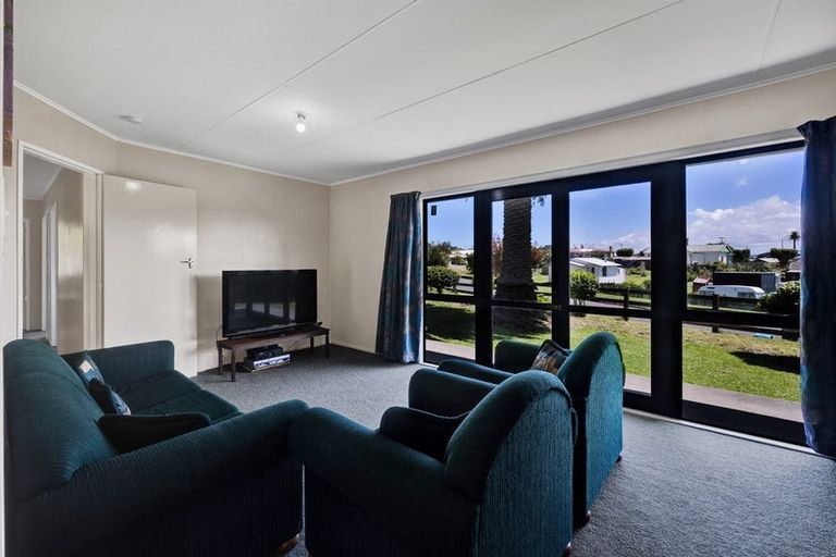 Photo of property in 13 Norfolk Street, Patea, 4520