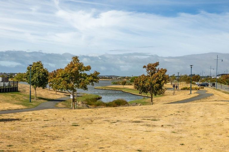 Photo of property in 18 Tiritiri Moana Drive, Pegasus, 7612