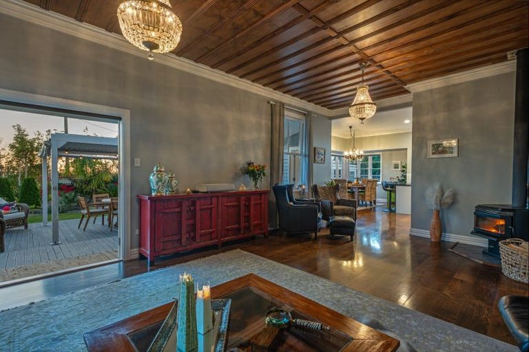 Photo of property in 1807 Kimbolton Road, Kiwitea, Feilding, 4777