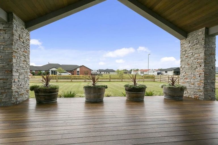 Photo of property in 5 Alan Livingston Drive, Cambridge, 3434