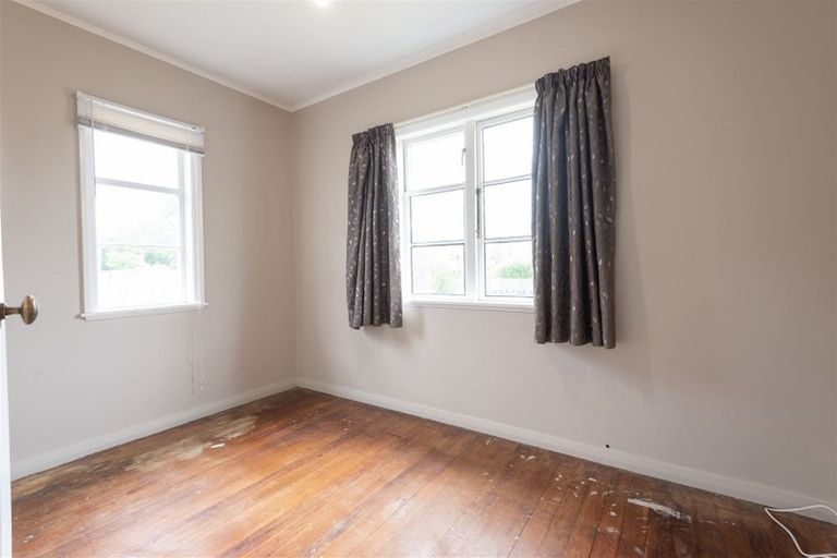 Photo of property in 8 Jollie Street, Linwood, Christchurch, 8062