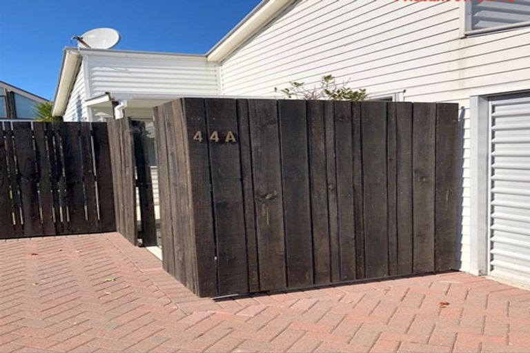 Photo of property in 44a Stone Street, Miramar, Wellington, 6022