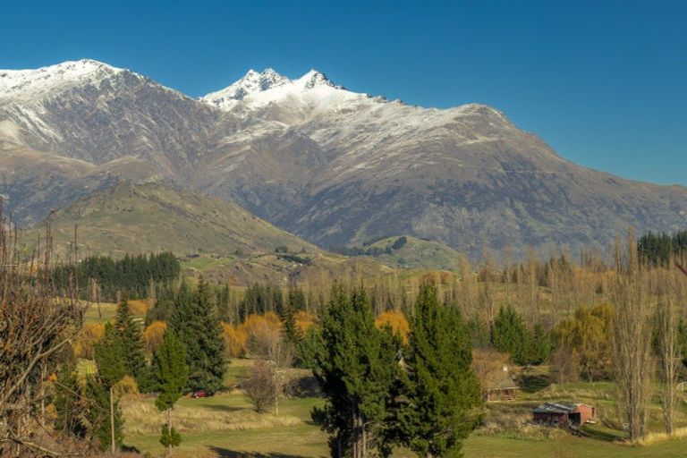 Photo of property in 7 Derby Street, Arrowtown, 9302