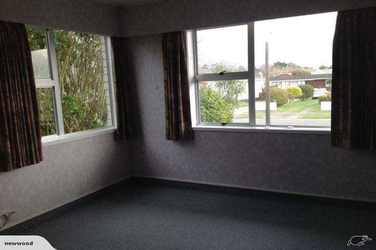 Photo of property in 53 Kennedy Drive, Levin, 5510