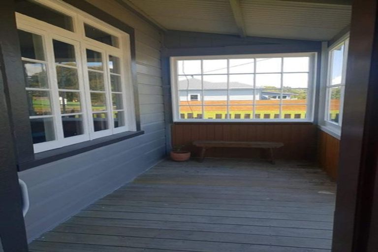 Photo of property in 10 Rira Street, Marton, 4710