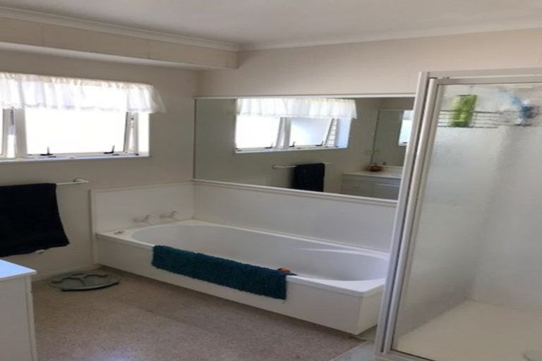 Photo of property in 30a Bayfair Drive, Mount Maunganui, 3116