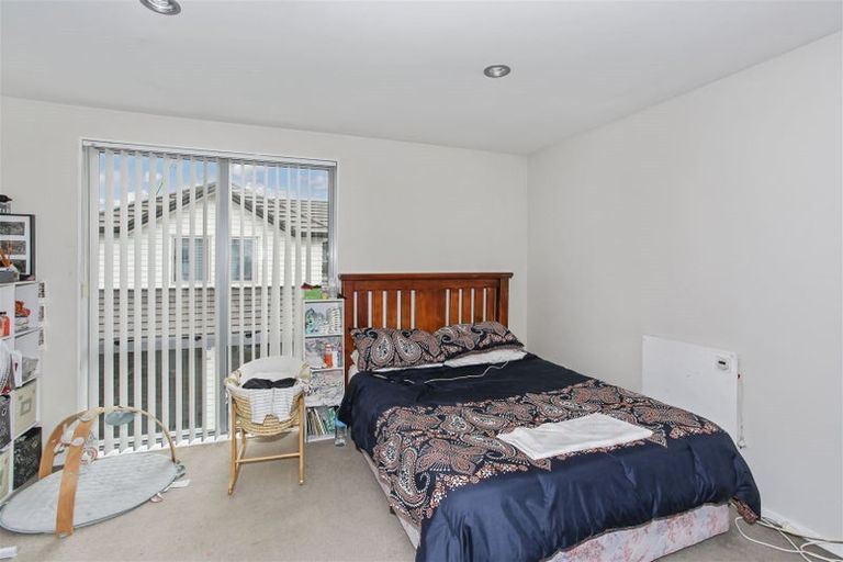 Photo of property in 30 Kauri Drive, Takanini, 2112