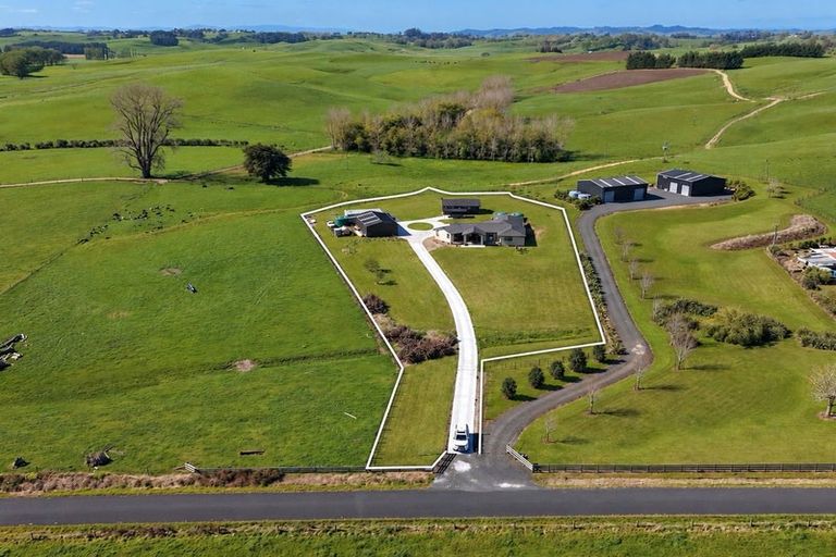 Photo of property in 380 Churchill Road East, Rangiriri, Te Kauwhata, 3782