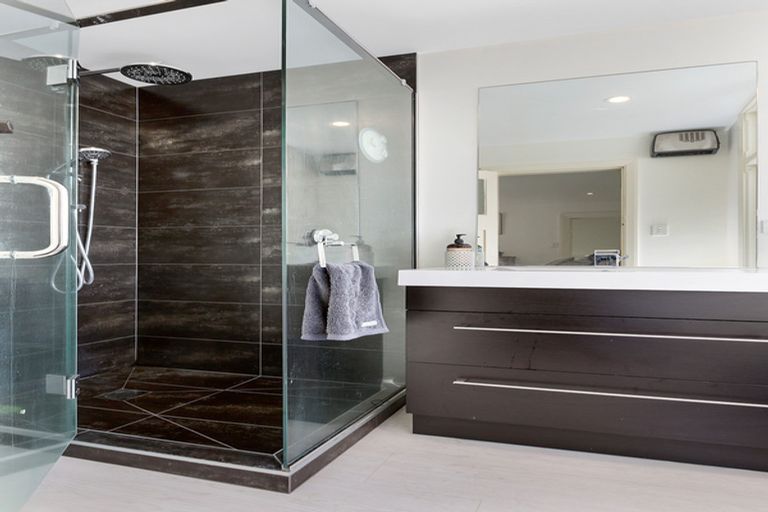 Photo of property in 155 Victoria Road, Saint Clair, Dunedin, 9012