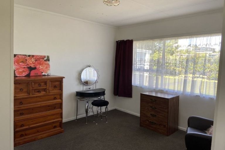 Photo of property in 28a Moulton Street, Moturoa, New Plymouth, 4310