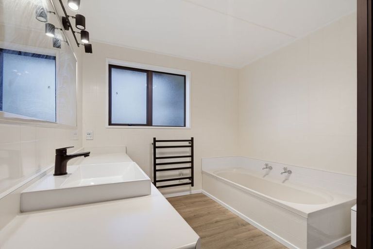 Photo of property in 6 Koa Street, Gore, 9710
