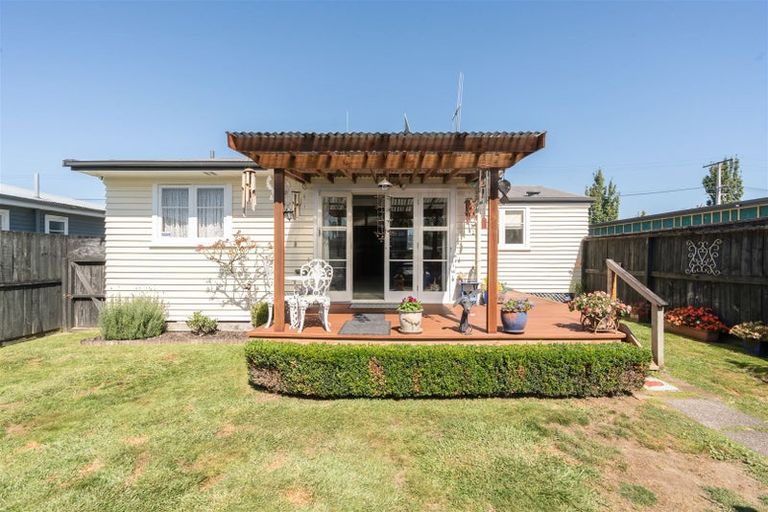 Photo of property in 305 Cambridge Road, Hillcrest, Hamilton, 3216