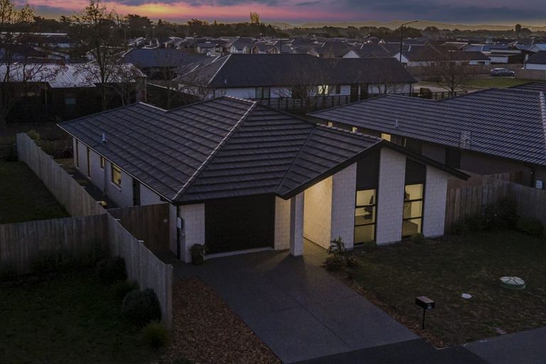 Photo of property in 34 Pitcaithly Street, Halswell, Christchurch, 8025