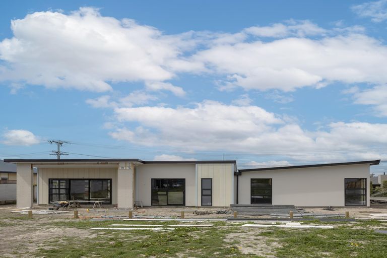 Photo of property in 2 Tui Lane, Oamaru North, Oamaru, 9400