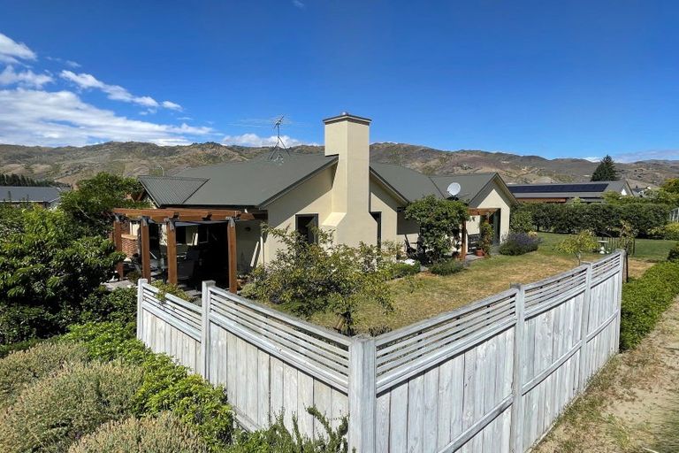 Photo of property in 39 The Dunes, Cromwell, 9310