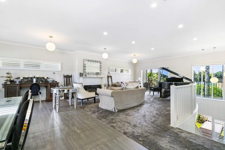 Photo of property in 4 Puriri Boulevard, Orewa, 0931