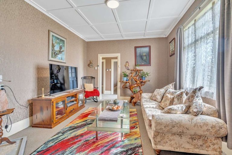 Photo of property in 14 Ruawai Wharf Road, Ruawai, 0530