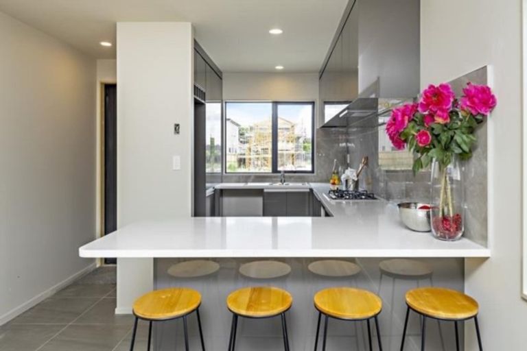 Photo of property in 11 Paneika Lane, Otahuhu, Auckland, 1062