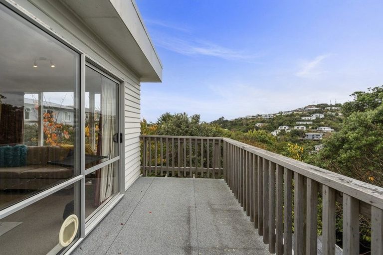 Photo of property in 6 Walker Avenue, Paremata, Porirua, 5026
