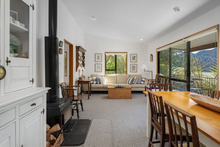 Photo of property in 672 Moetapu Bay Road, Moetapu Bay, Picton, 7282