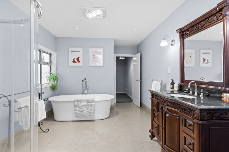 Photo of property in 23b Queen Street, Cambridge, 3434