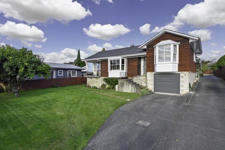 Photo of property in 72a Te Mata Road, Havelock North, 4130