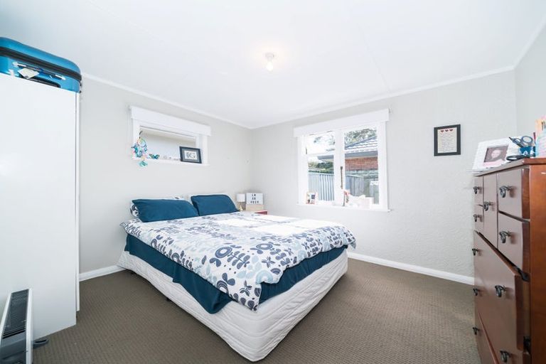 Photo of property in 19 East Street, Terrace End, Palmerston North, 4410