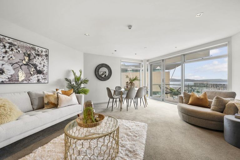 Photo of property in Piermont Apartments, 6d/82 Cable Street, Te Aro, Wellington, 6011