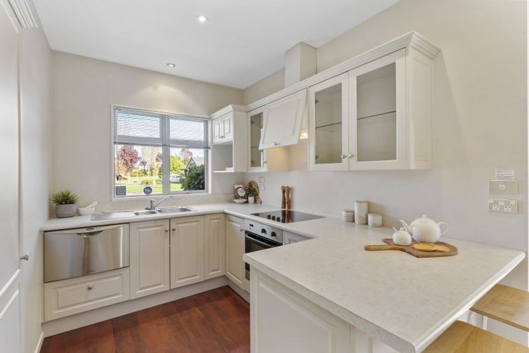 Photo of property in 2/12 Mounter Avenue, Northwood, Christchurch, 8051