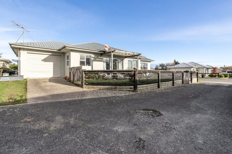 Photo of property in 83 Lothian Crescent, Strathern, Invercargill, 9812