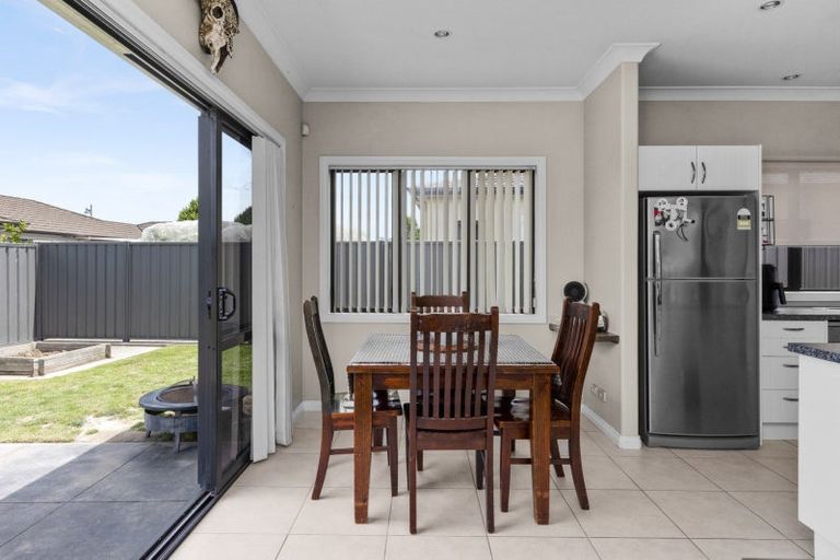 Photo of property in 25 Pacific Avenue, Poraiti, Napier, 4112