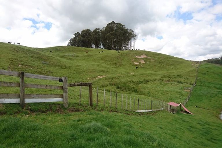 Photo of property in 111 Aponga Stream Road, Purua, Whangarei, 0172