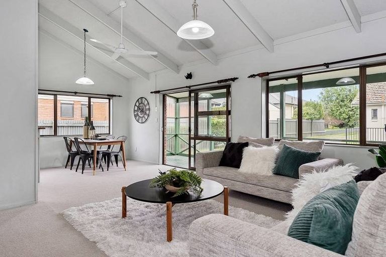 Photo of property in 192a Cambridge Road, Hillcrest, Hamilton, 3216