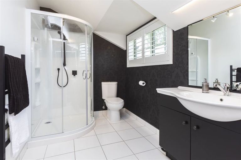 Photo of property in 6 Tuirau Place, Ilam, Christchurch, 8041