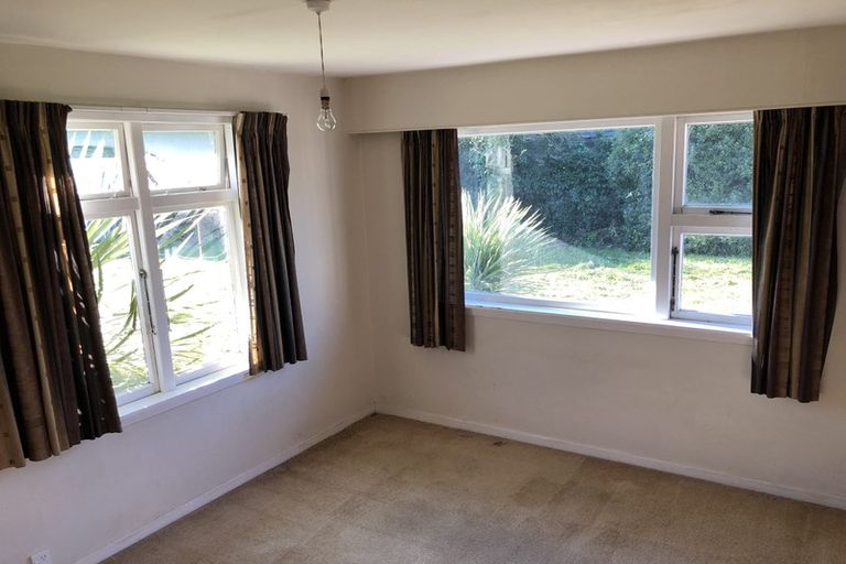 Photo of property in 310 Riccarton Road, Upper Riccarton, Christchurch, 8041