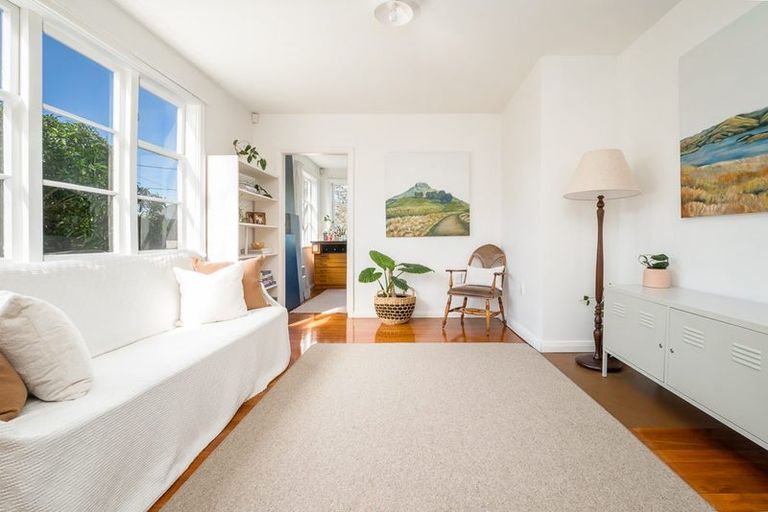 Photo of property in 7 Braemar Place, Avonside, Christchurch, 8061