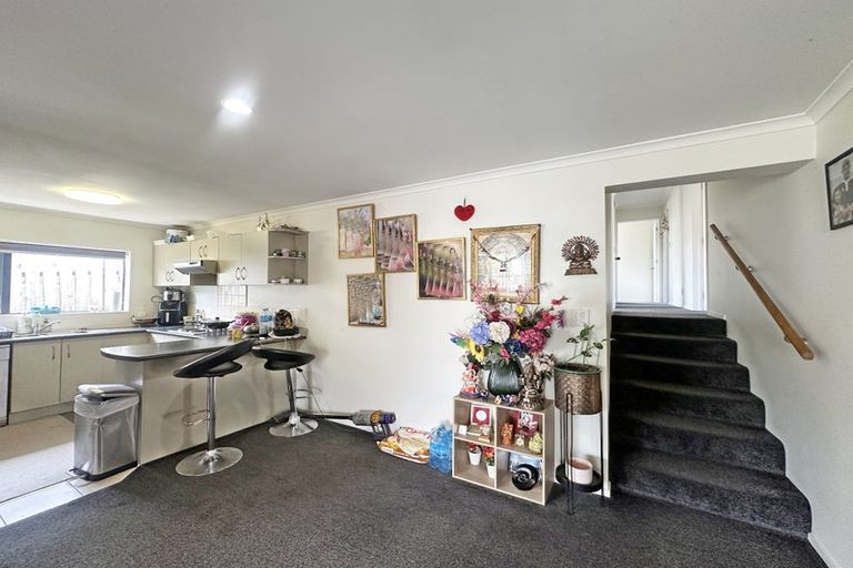 Photo of property in 9 Ali Place, Ranui, Auckland, 0612