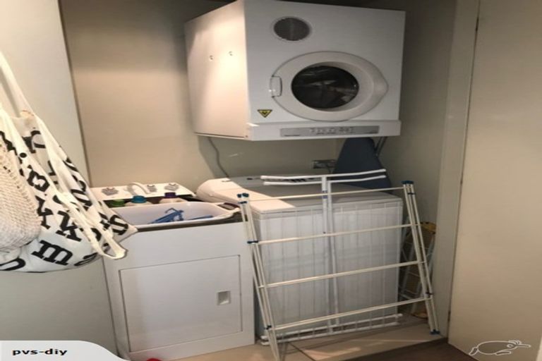 Photo of property in Piermont Apartments, 2h/82 Cable Street, Te Aro, Wellington, 6011