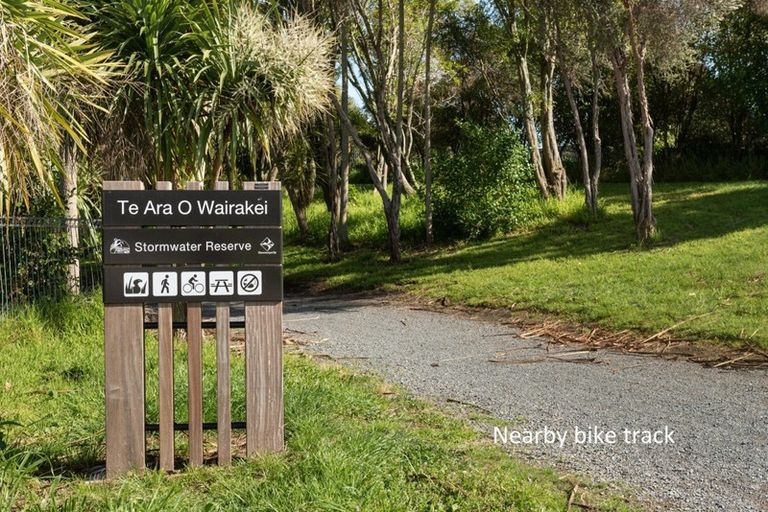 Photo of property in 35a Enterprise Drive, Papamoa Beach, Papamoa, 3118